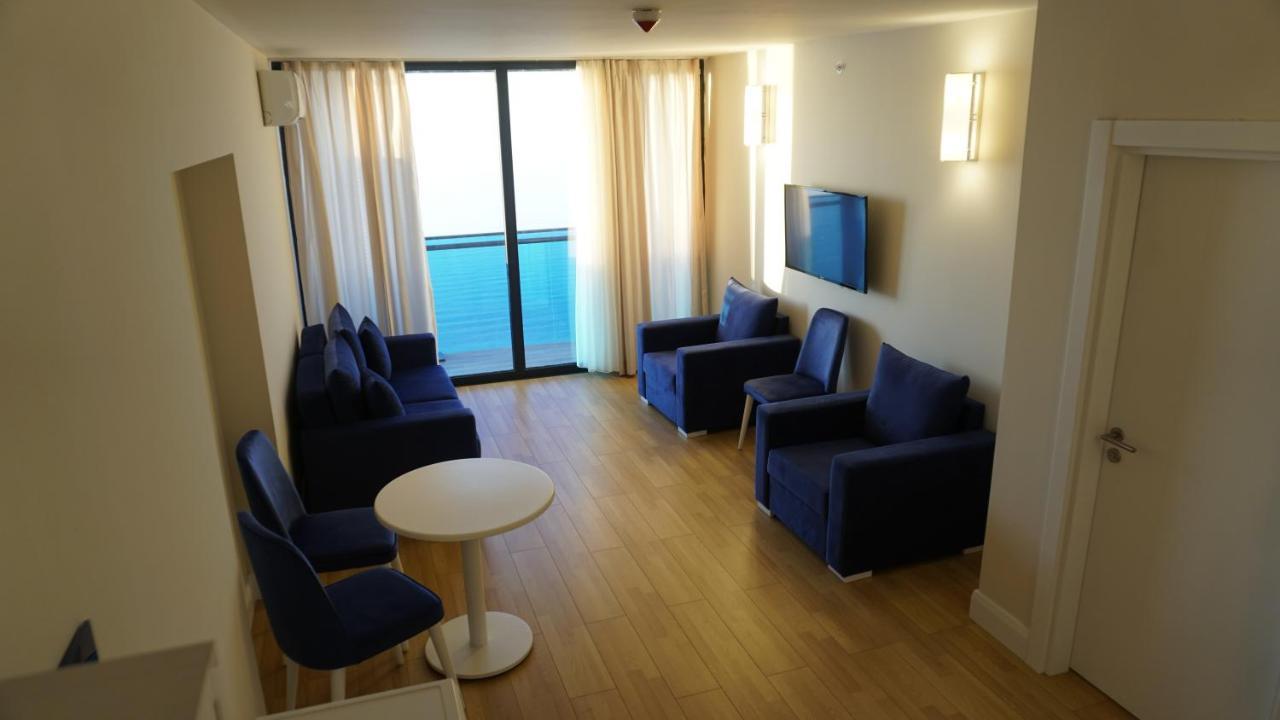 Batumi Concept Hotel מראה חיצוני תמונה