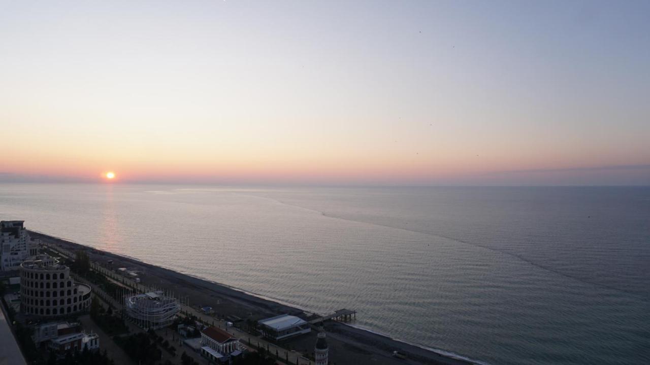 Batumi Concept Hotel מראה חיצוני תמונה
